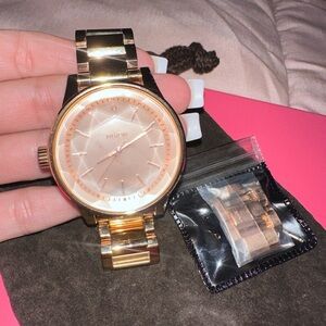 Nixon “the Facet” watch (38mm)